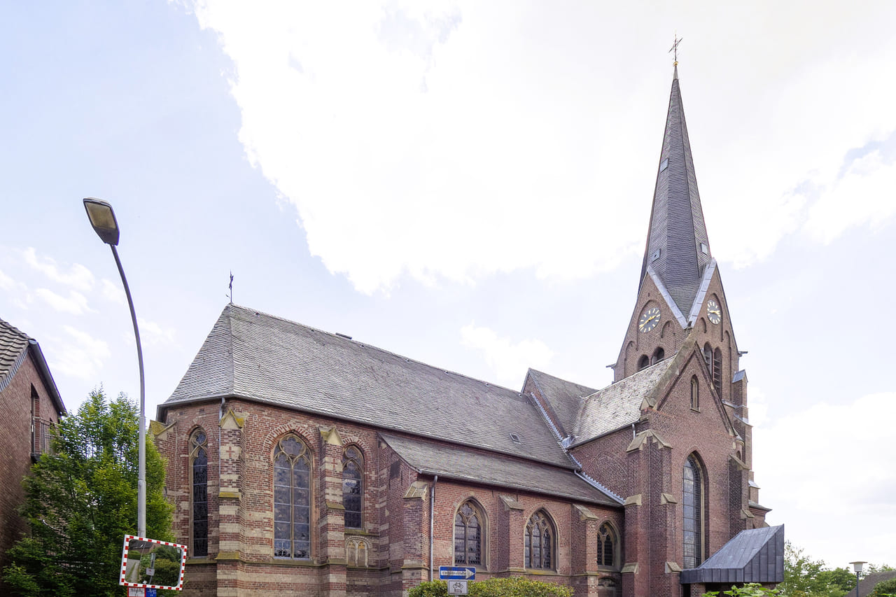 Pfarrkirche St. Peter in Viersen-Boisheim